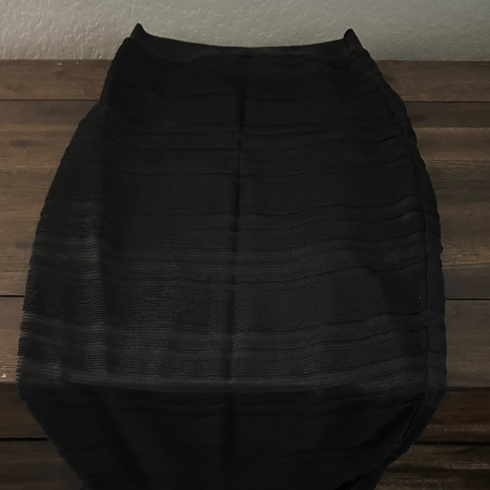 Maricano Guess Elegant Black Women's Skirt